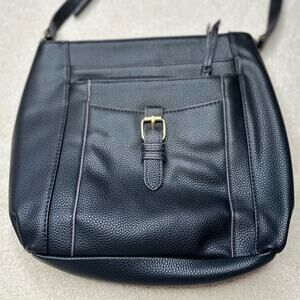 St John's Bay: Black Leather Cross Body Purse